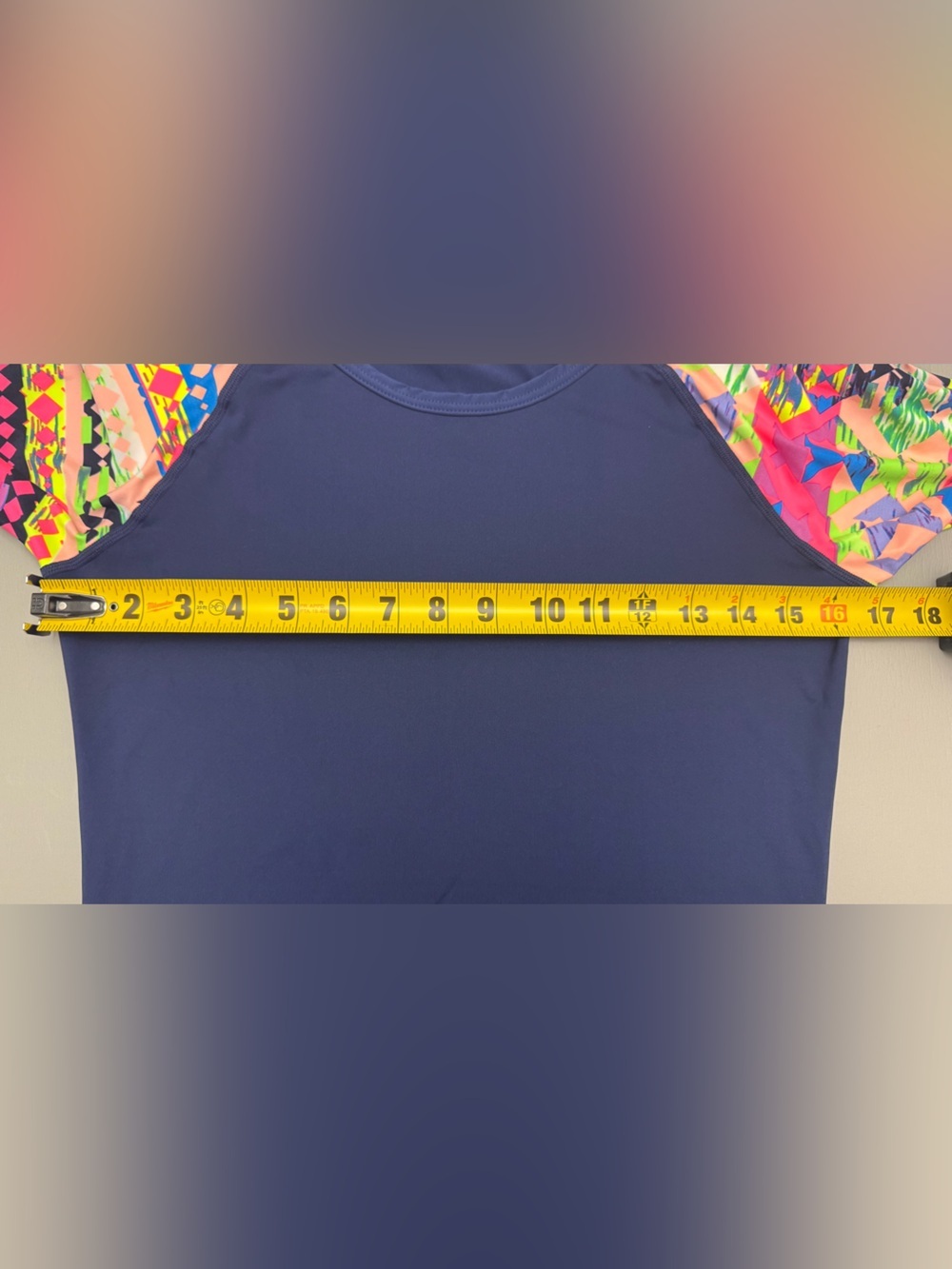 TYR Long Sleeve Rash Guard Swim Top Navy Multicolor Print Girls L 10/12 Women SM - Picture 11 of 12
